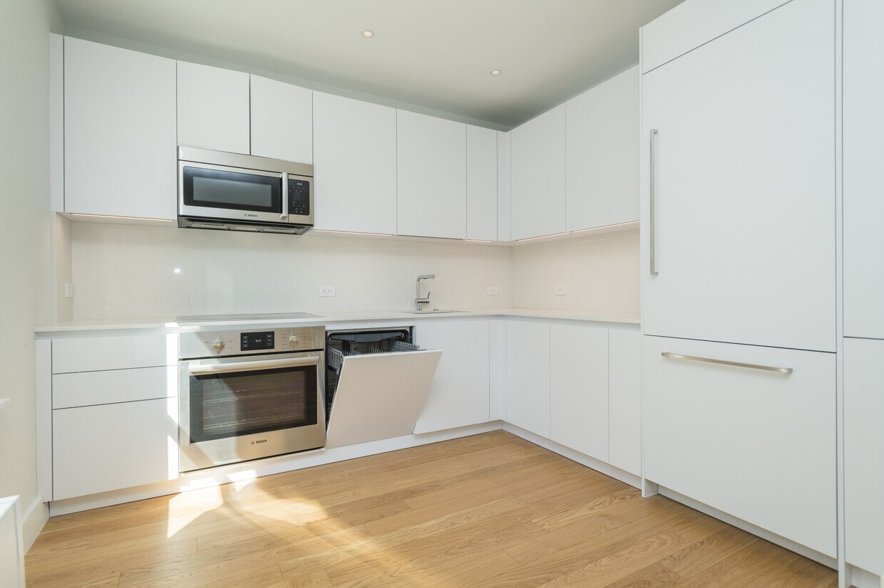 bedroom must-haves for furnished rentals